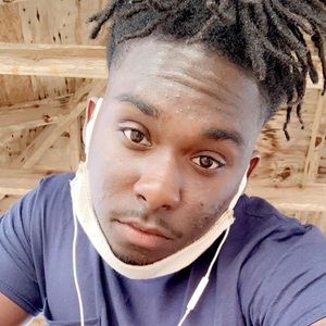 Meet your Posher, Bruce